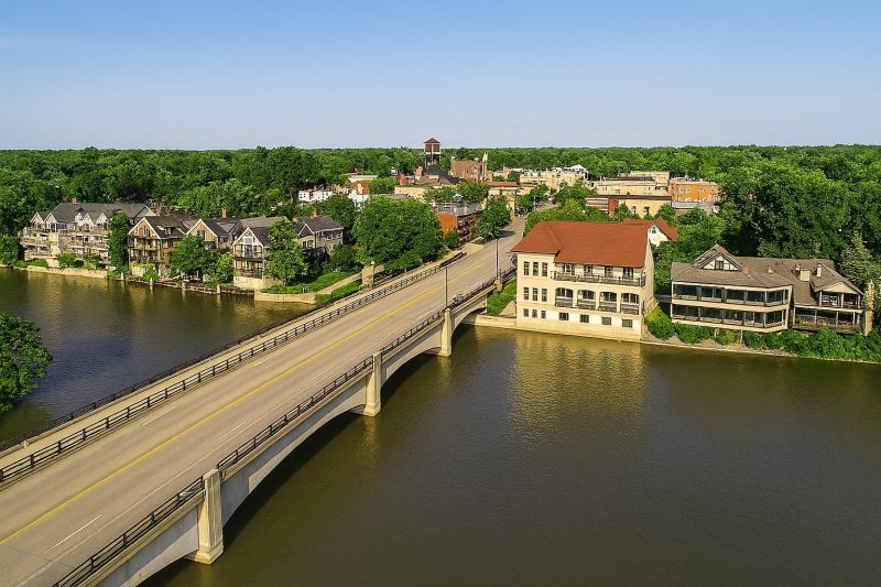 Best Bathroom Remodeling pros in Geneva, IL